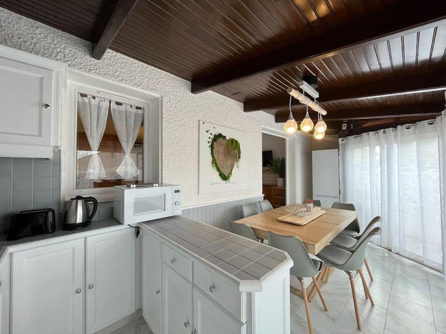 Location De Villa Numero 3 Renovee En Residence Le Barcares Bagian luar foto